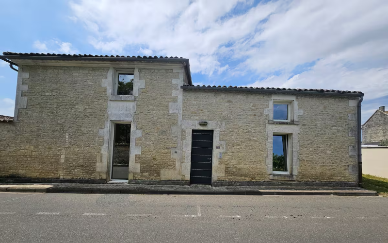 Photo de l'extérieur du gîte de Didier & Isabelle à Mérignac