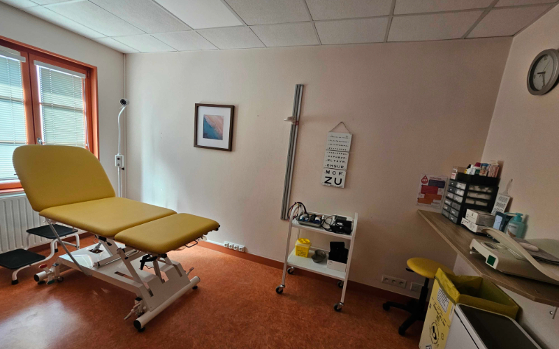 Photo-Cabinet-Mondoubleau-800×500 Intérieur du centre de santé de Corbeilles