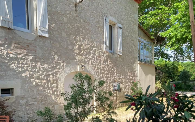 Extérieur 3 – La Garrigue